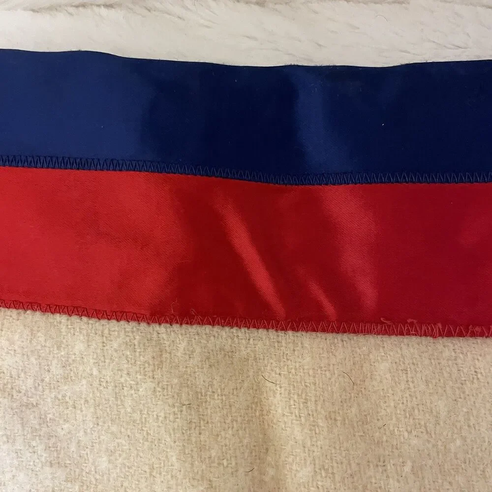 Unbranded wool blanket